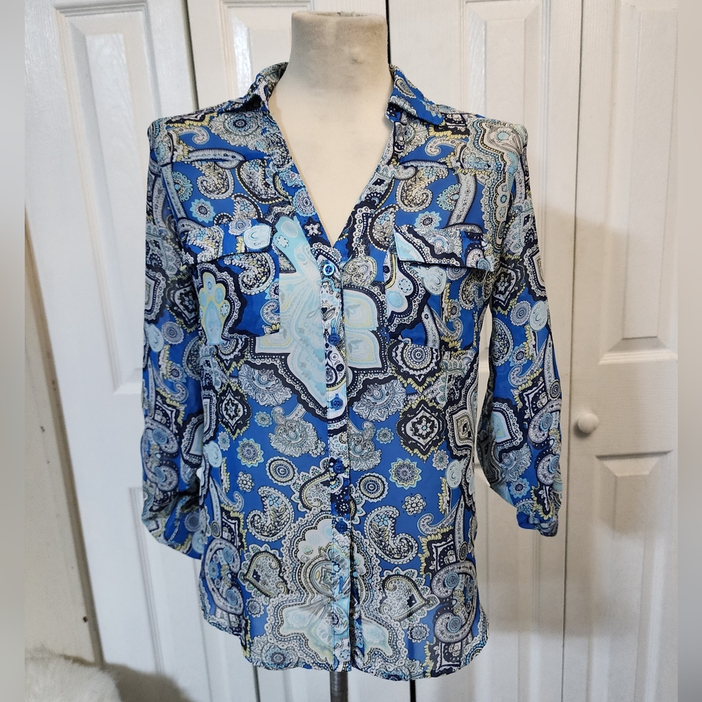 New York & Company Sheer Chiffon Quarter Sleeve Print Button Down Top / Blouse